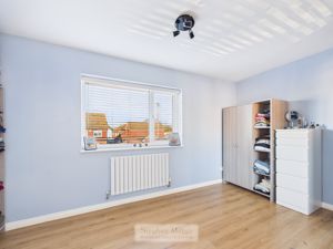 Photo 7- click for photo gallery